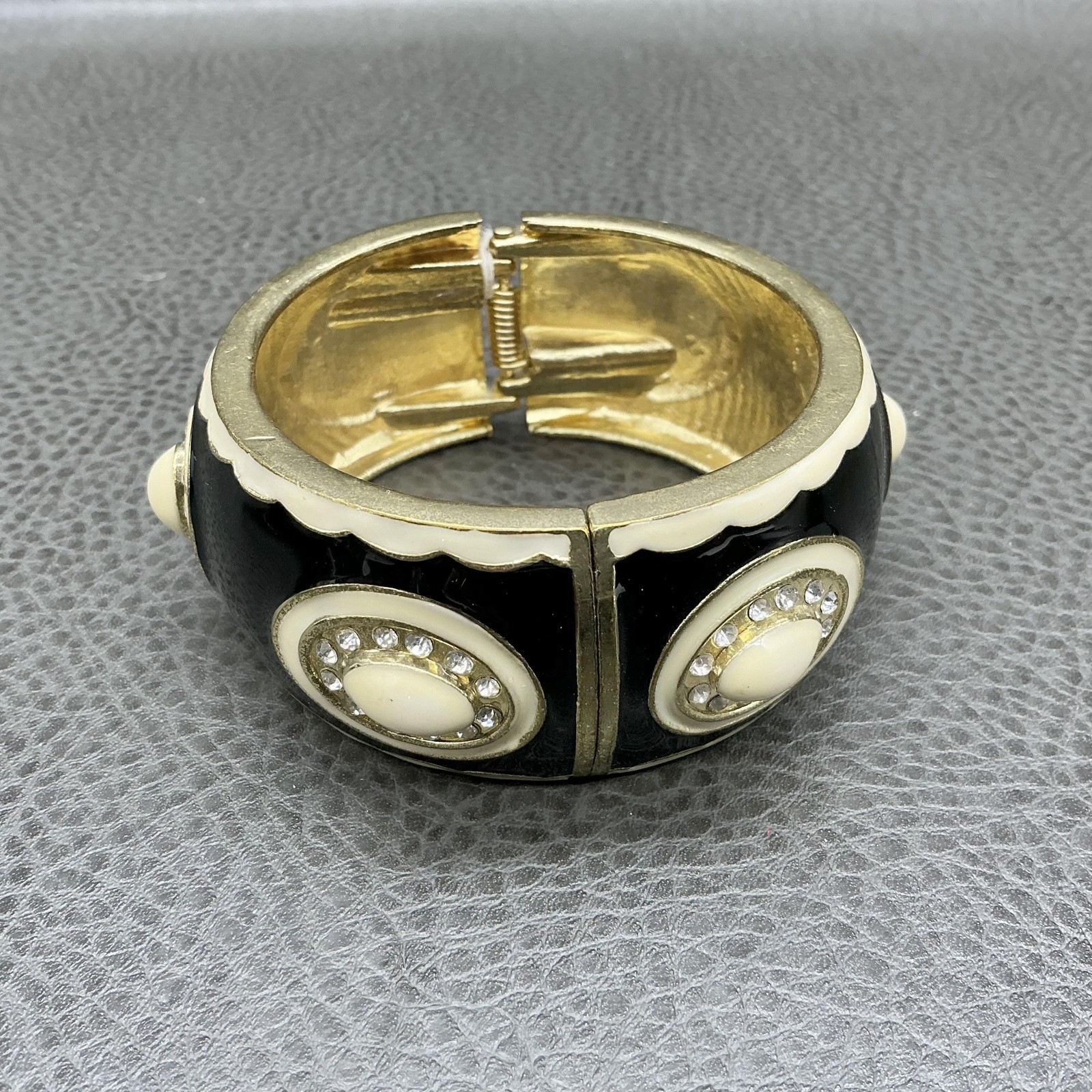Bracelet Black Enamel Hinge Bangle Cream Cabochon Rhinestone Accents 7 inch