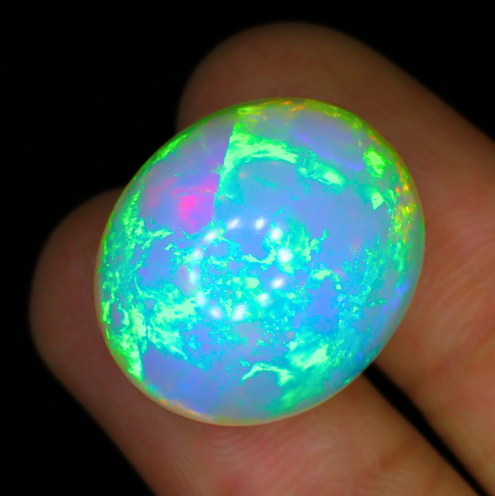 Natural Opal Cabochon 21.25 Ct Natural Welo Opal Gemstone 22×19.50×10.50