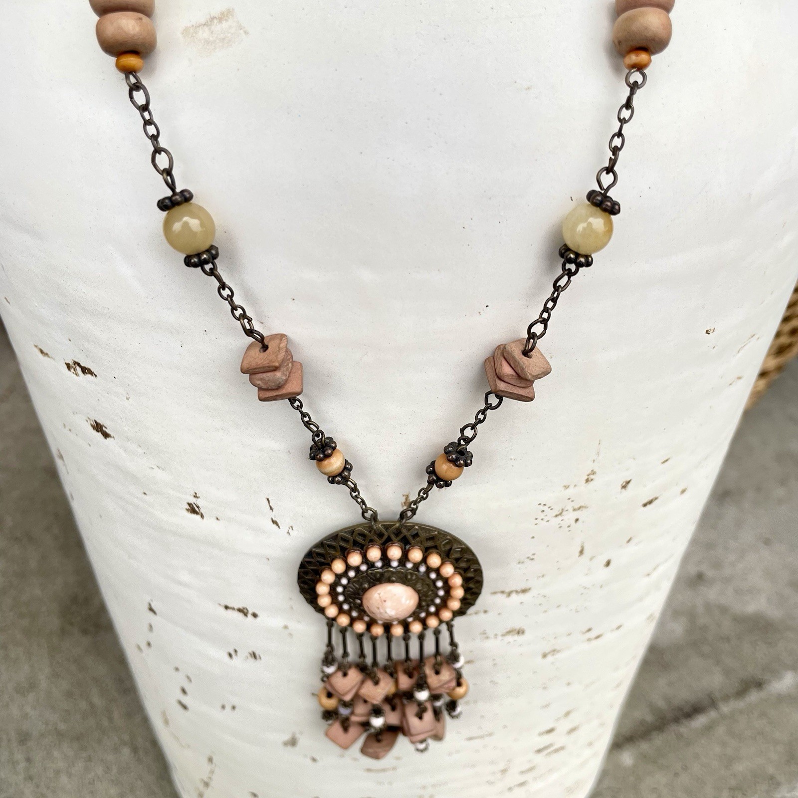 VTG VCLM Signed Boho Statement Medallion Necklace Peach Wood Bead Fringe Fringe