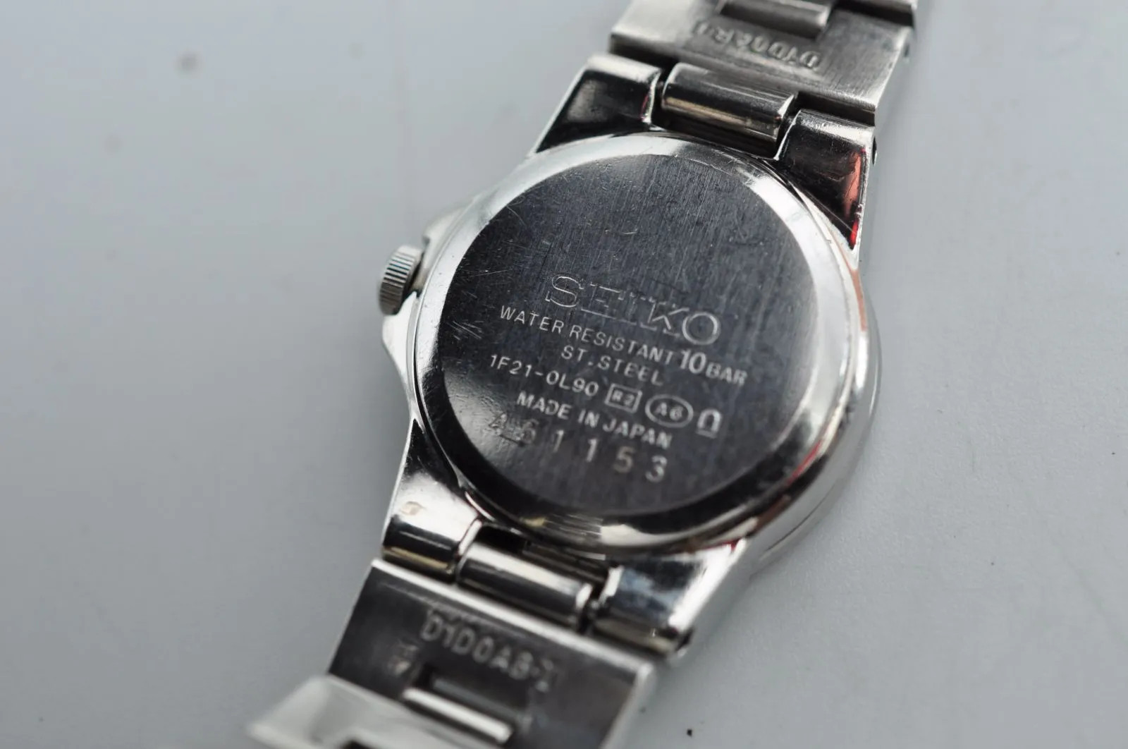 SEIKO Lukia 1F01-0L90 Quartz Watch, Women’s, Working Condition