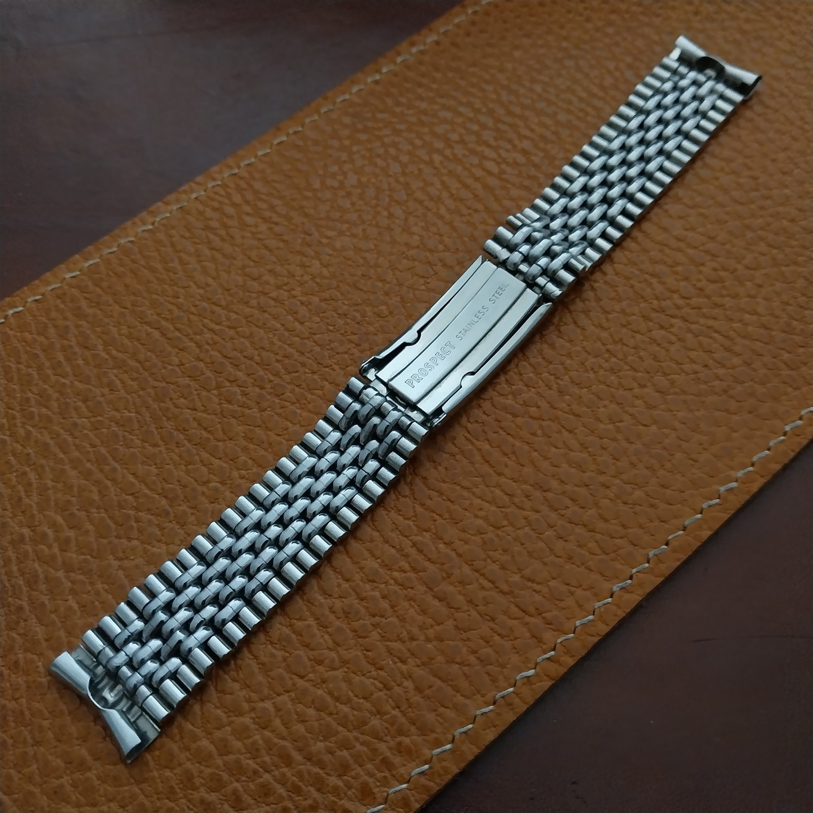 Vintage 17.4mm Prospect Beads of Rice Stainless Unused Classic 1960s Watch Band