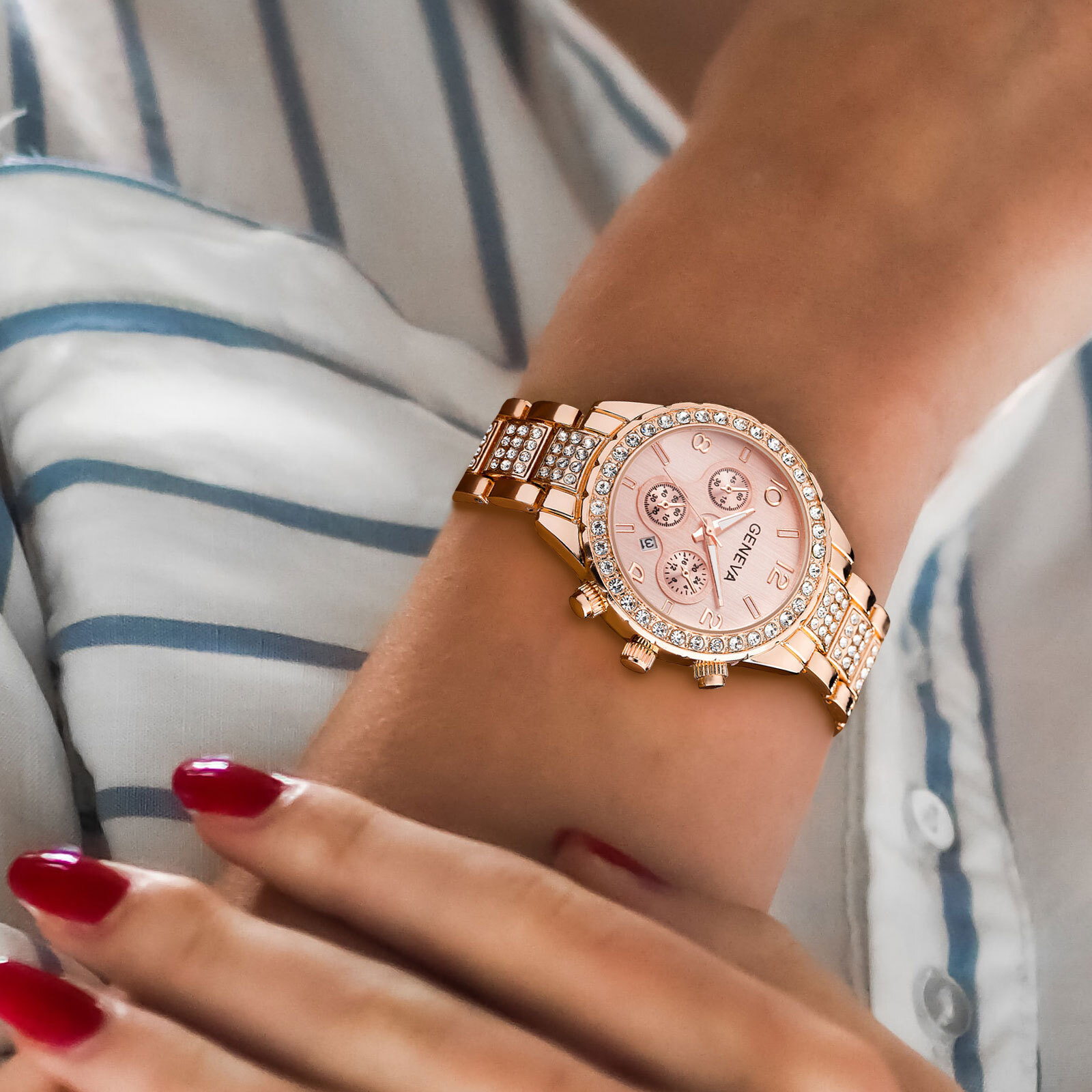 Women’s Rose Gold Quartz Watch Stainless Steel Classic Waterproof Business Gifts