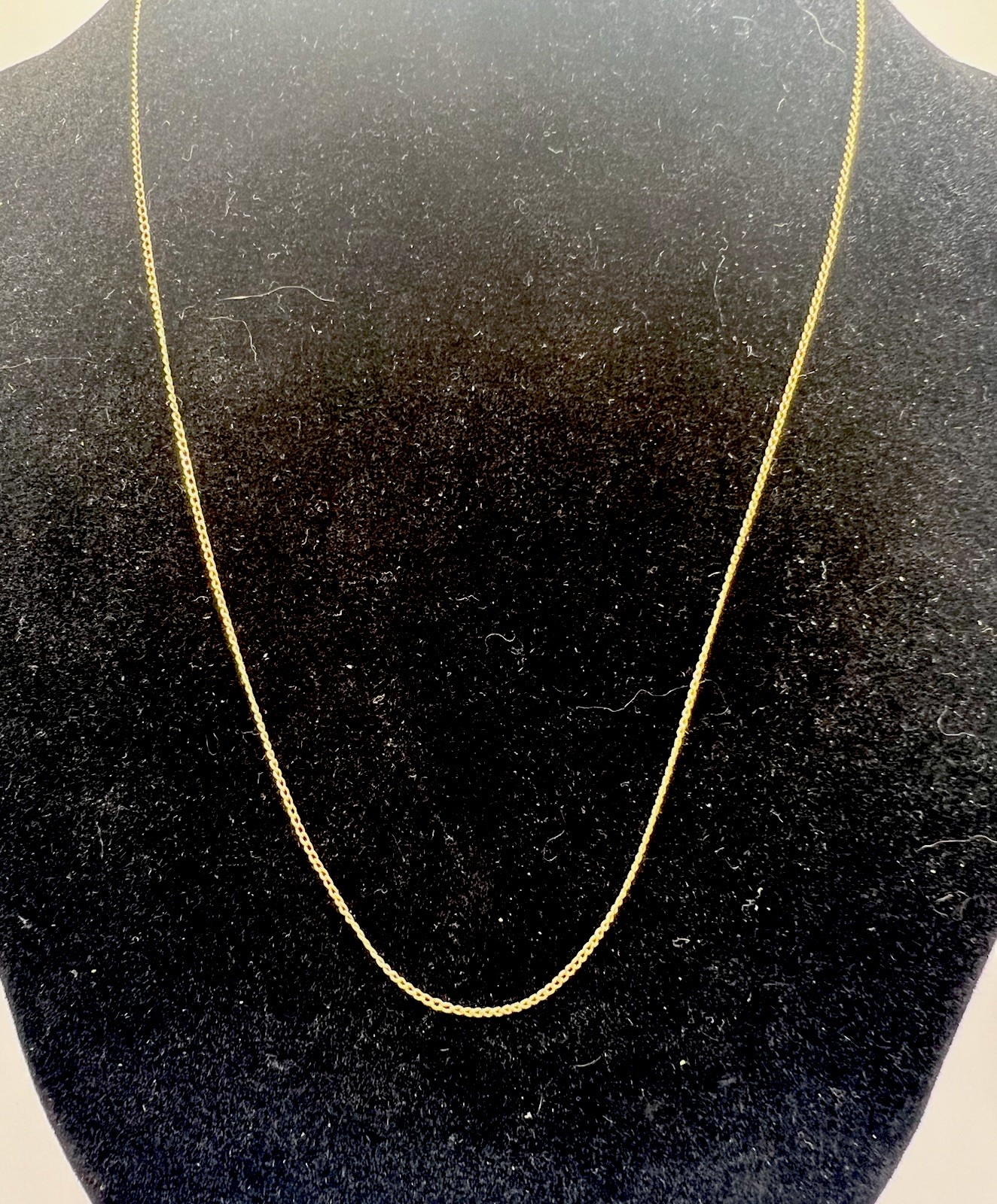 14k Gold Chain 15 Inch Yellow Gold .7 Grams