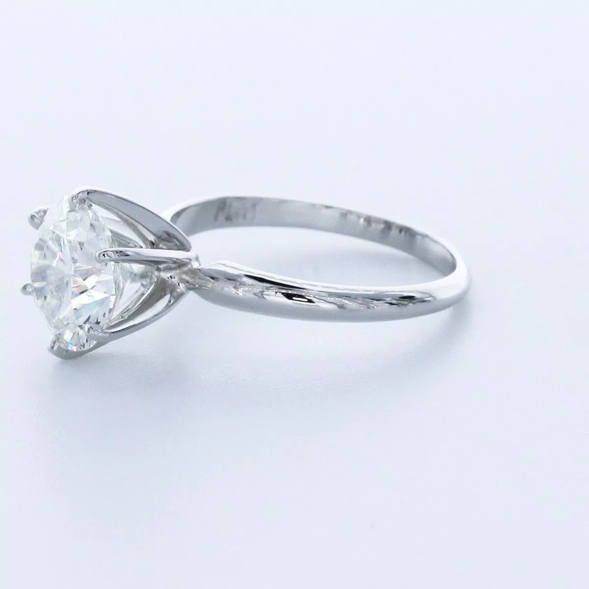 Solitaire Engagement Ring Platinum Classic 2.92 CT Round Lab-Grown Diamond G VS1