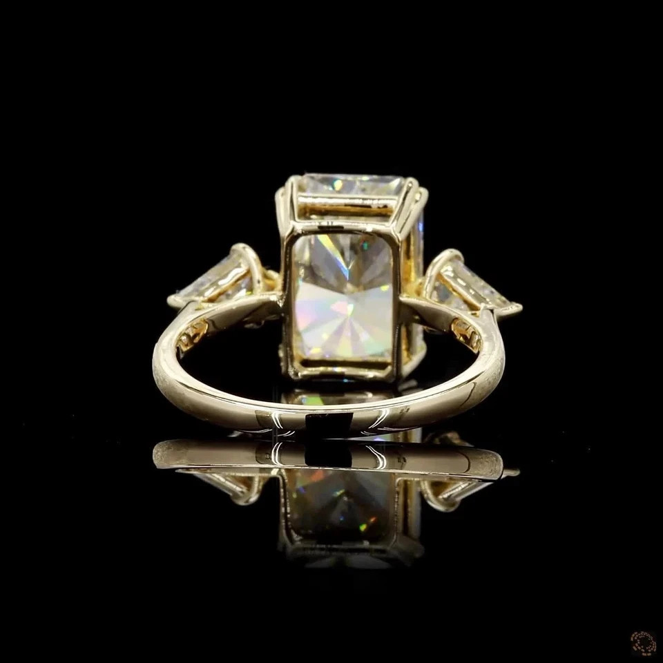 IGI 3 Ct Radiant Lab Grown EF/VS1 Diamond Women Engagement Ring 14K Yellow Gold