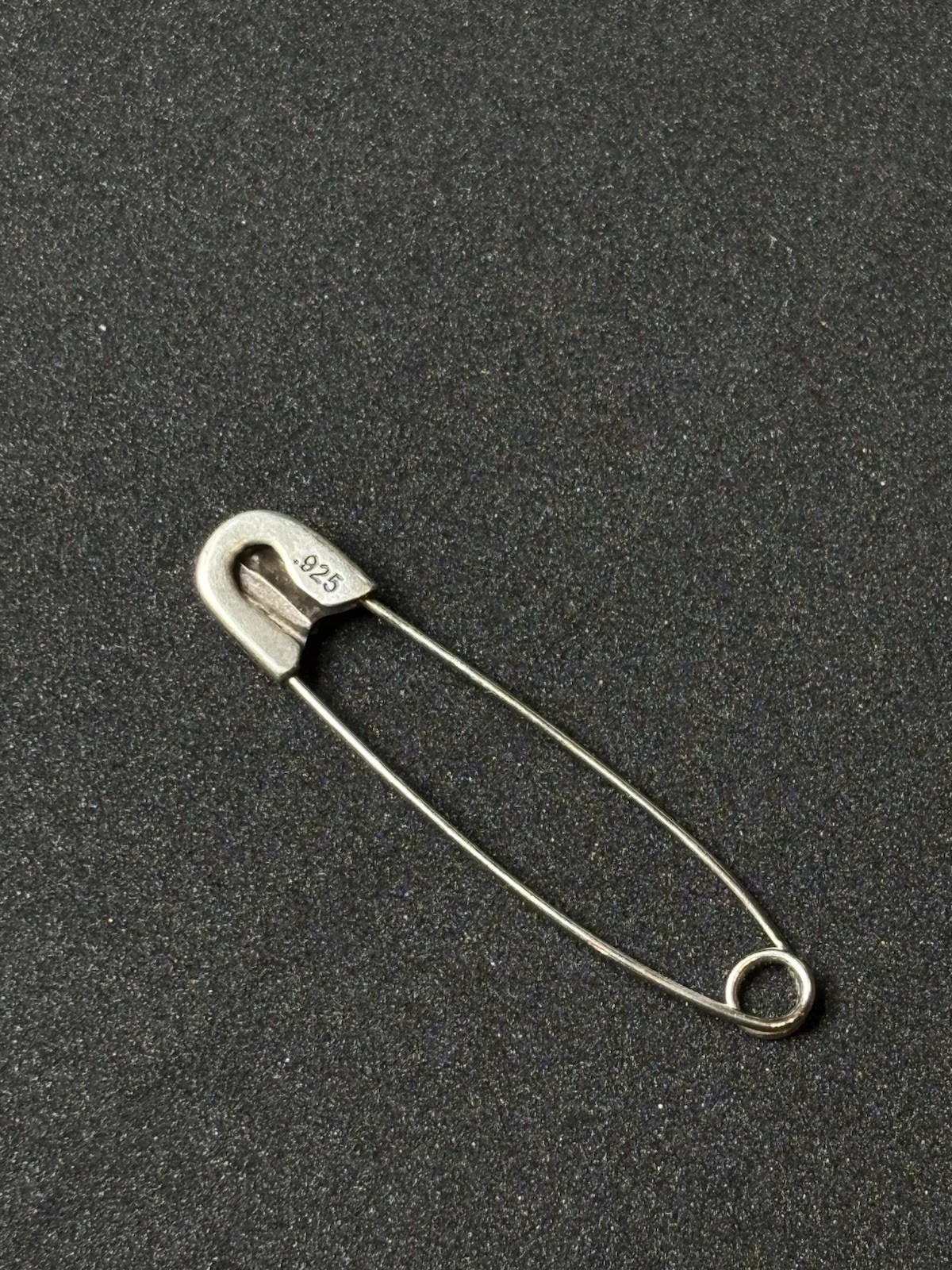 CHROME HEARTS STEARLING SILVER SAFETY PIN