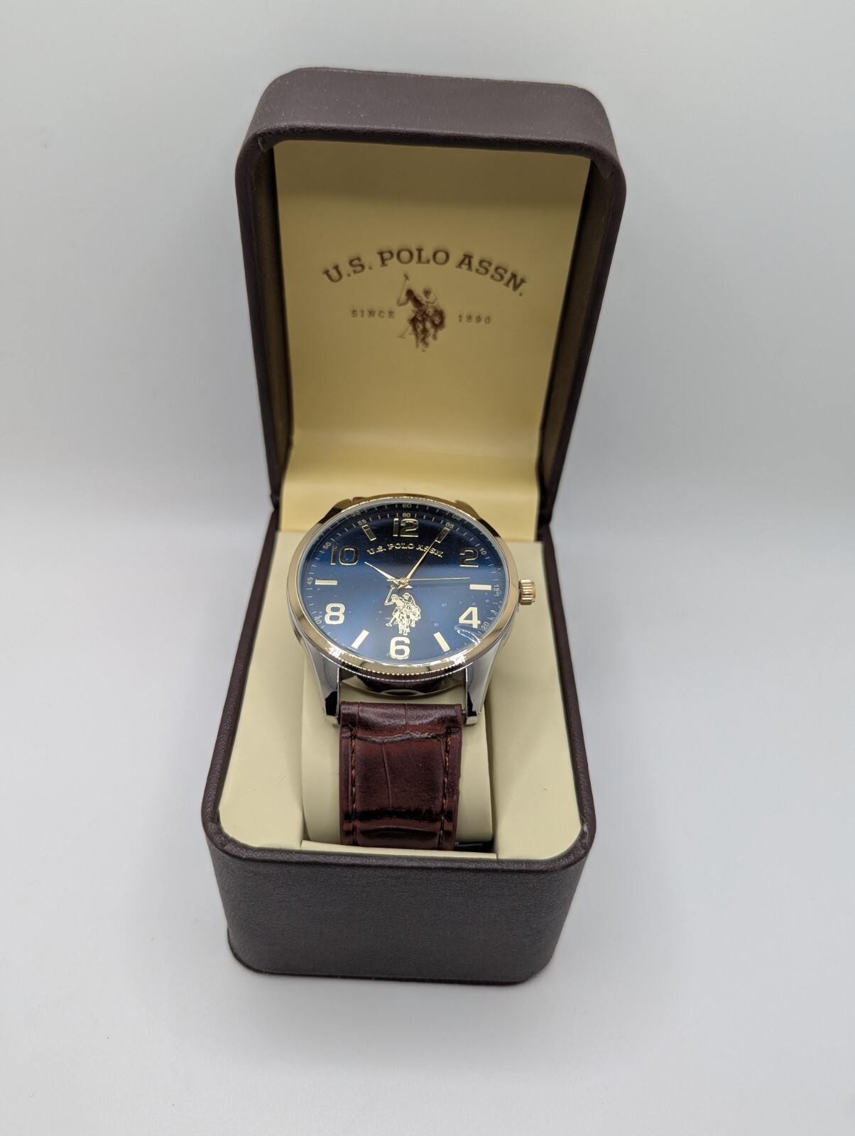 U.S. Polo Assn Mens Brown Band Silver Case 12-Hour Dial Casual Wristwatch