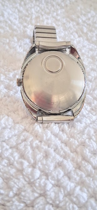 Vintage Timex Electric Dynabeat Mens Watch All Silver Tone With Day-Date SS Band