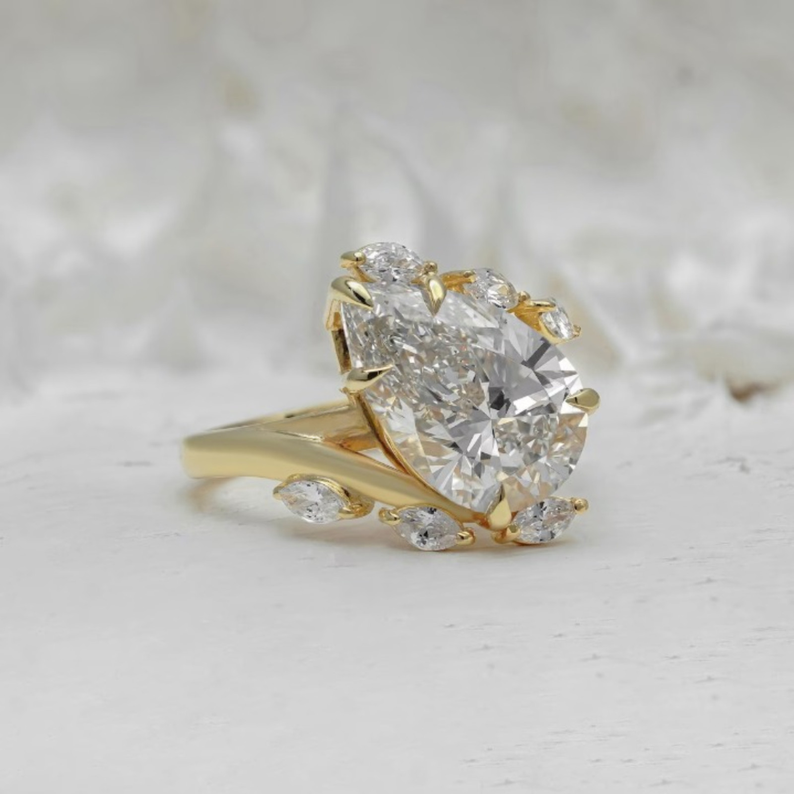 4 Carat Pear Cut Lab Grown Diamond Engagement Ring | 14k Yellow Gold VVS VS