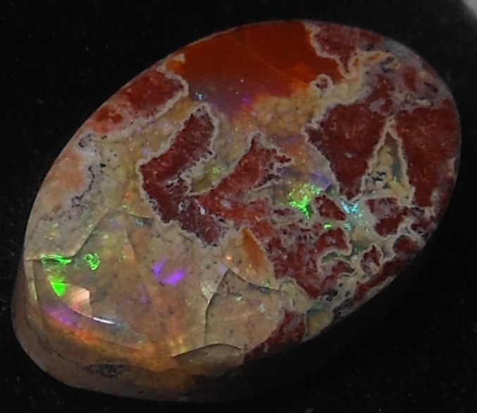 7.10Ct. Mexican Fire Opal Cabochon 15.8×11.4×5.9mm Earth-Mined Gemstone