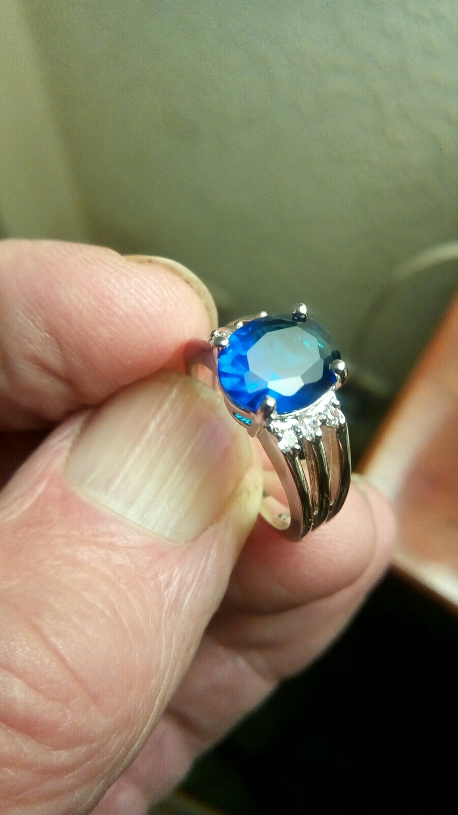 Ladies Silver Jewel Ring