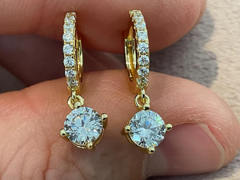 2.20 Ct IGI Round EF/VS1 Lab Grown Diamond Drop Hoop Earrings 14K Yellow Gold