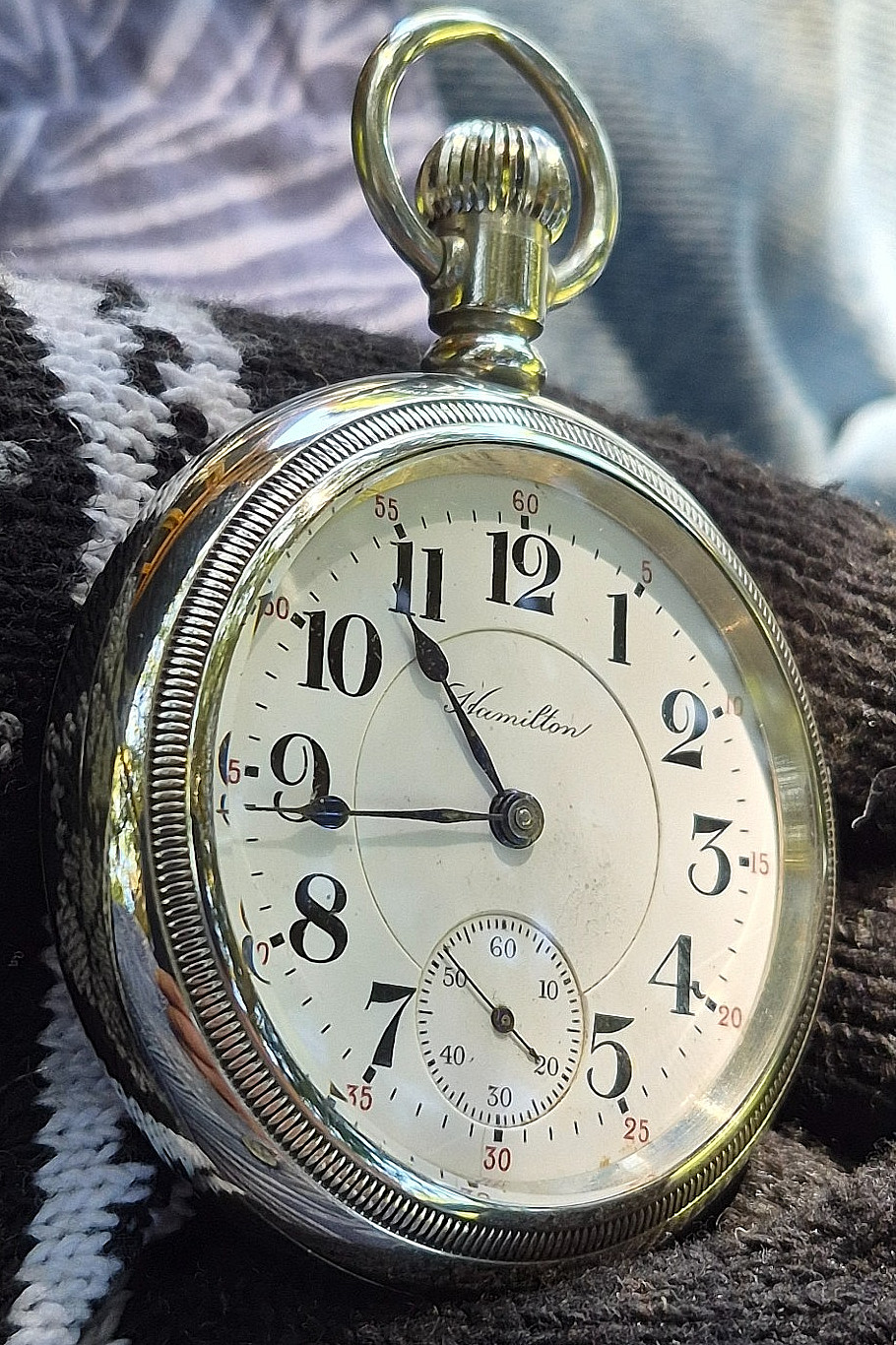 1903 Hamilton 940 21Jewel 18s Scarce Railroad Watch. Display back ~ Serviced!