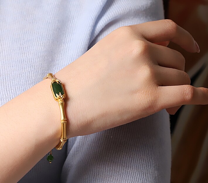 I03 Bamboo Bracelet with Green Jade Sterling Silver 925 Gold Plated
