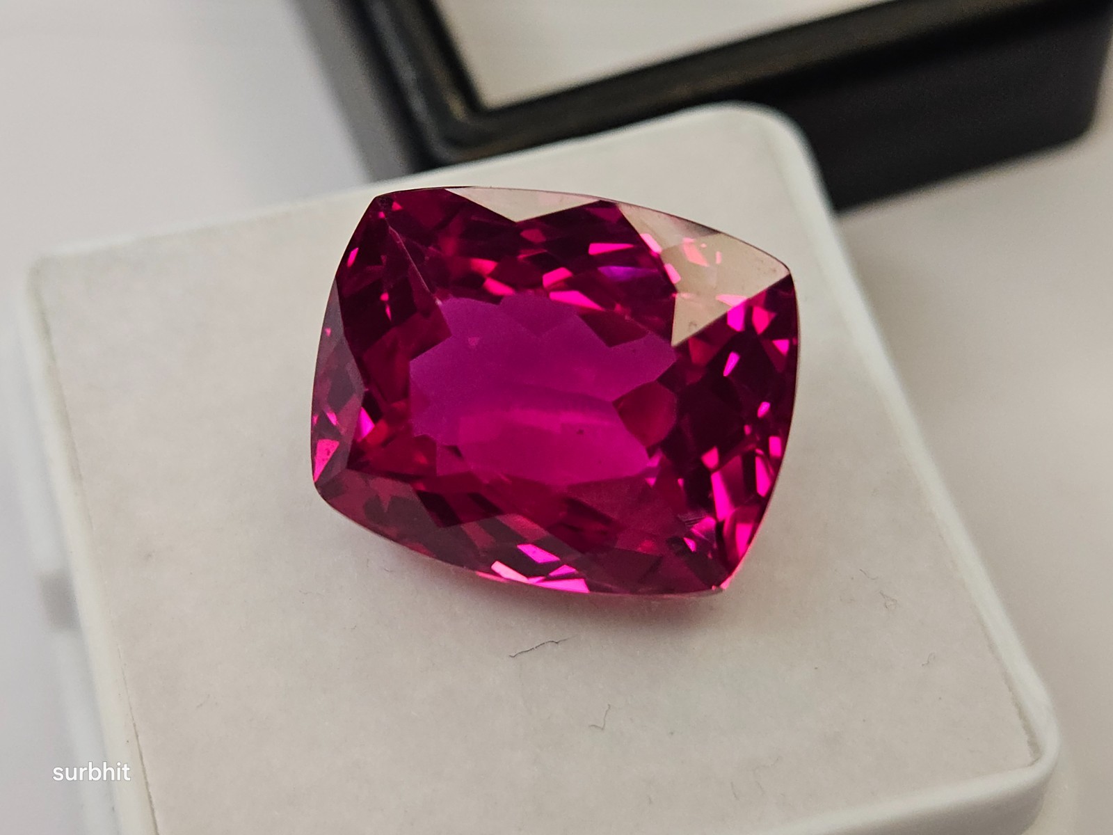 Dark Pink Sapphire Cushion Cut 14+Ct Natural Certified Loose Gemstone