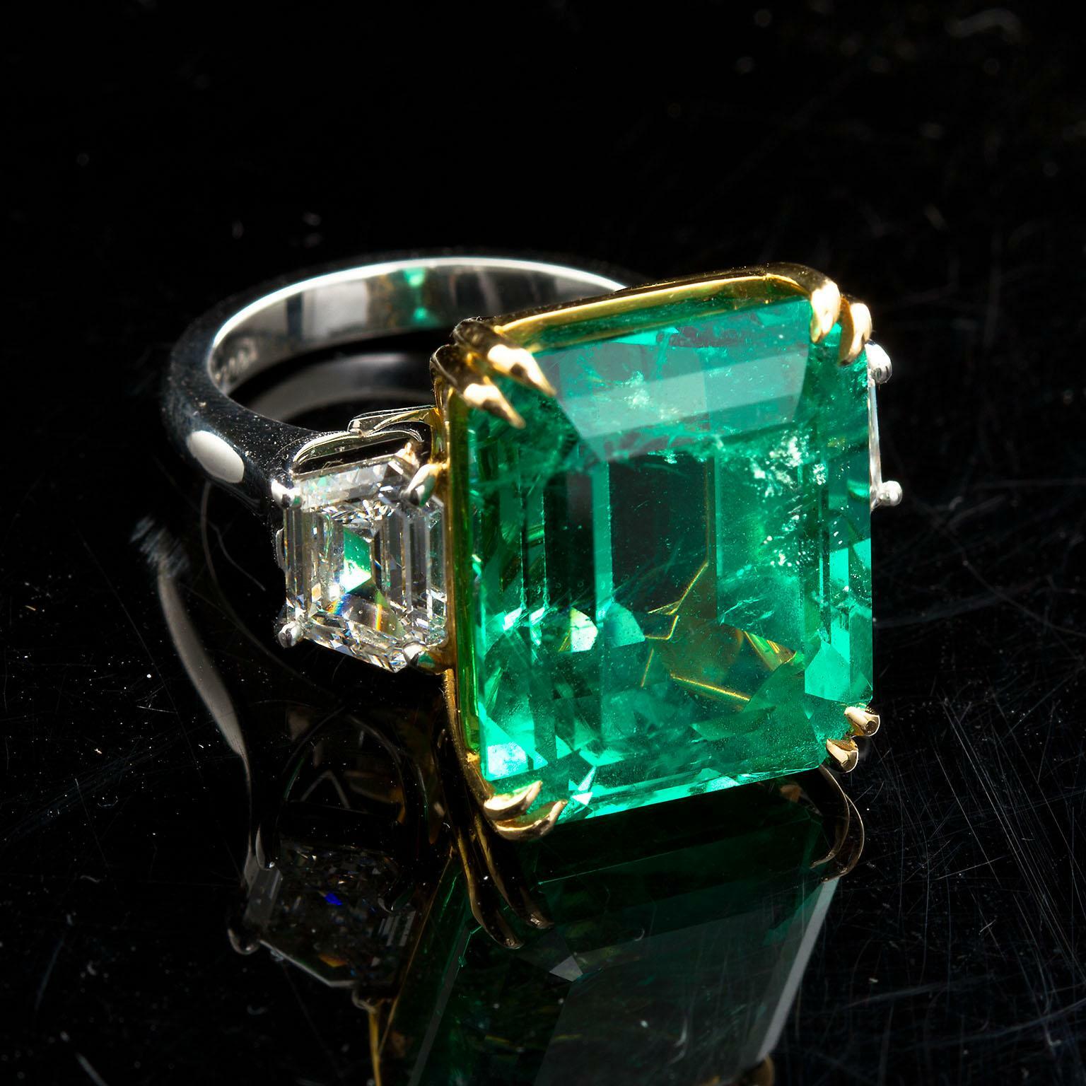 20CT Green Emerald Cut CZ 3 Stone Engagement Ring Solid 925 Sterling Silver