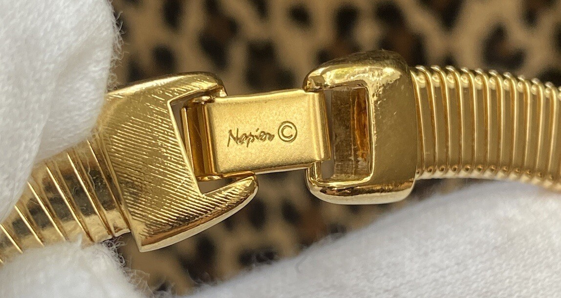 Vintage NAPIER Chunky 80s Black & Gold Tone Necklace Red Version is a BOOK PIECE