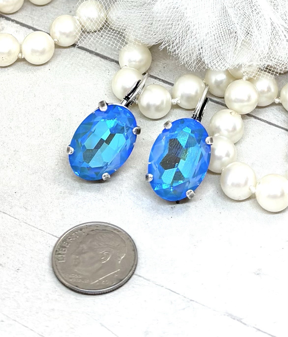 Antique Silver Plated 18mm Ocean Blue Delite Oval Crystal Cup Chain Earrings