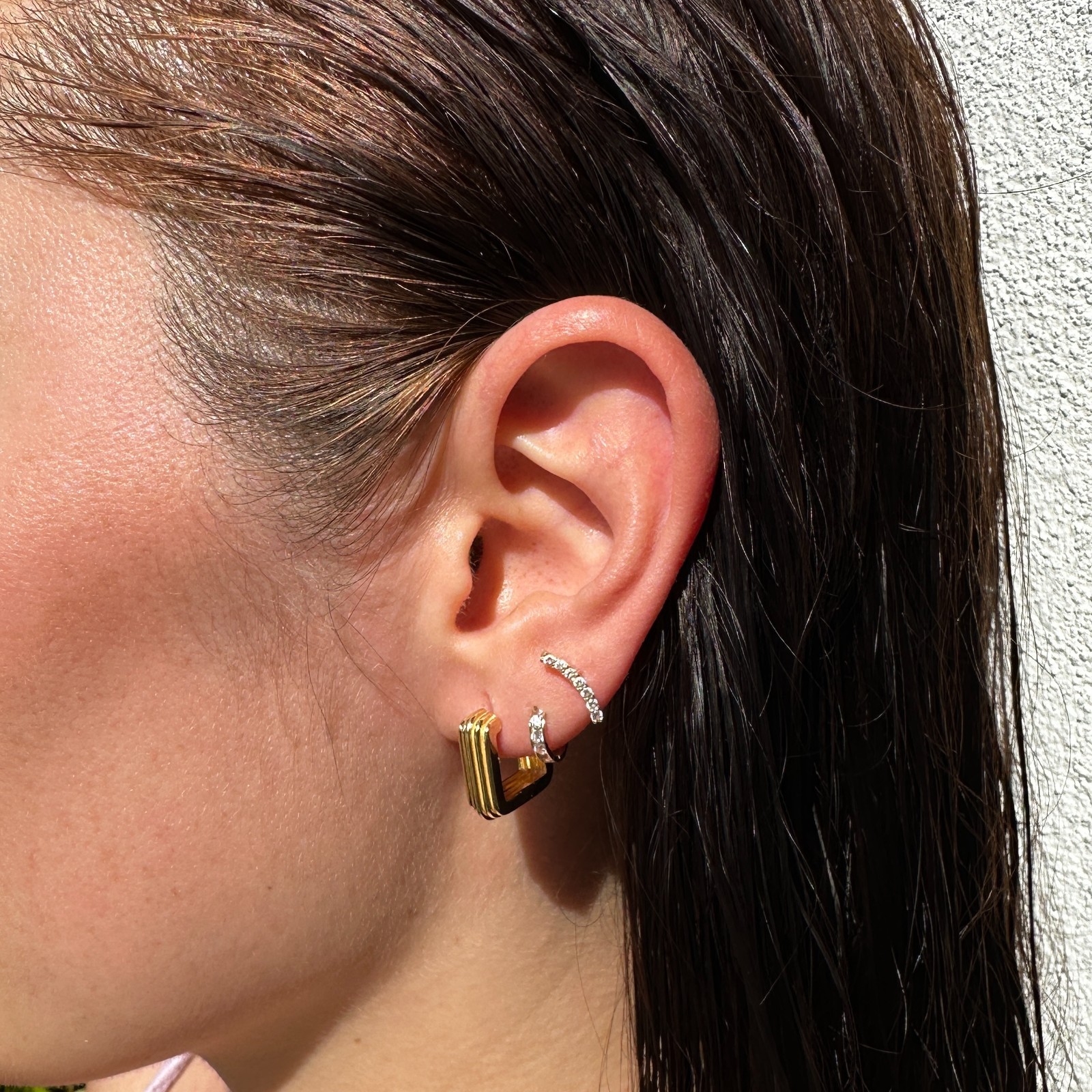 18K Gold Filled Grooved C-Hoop Earrings