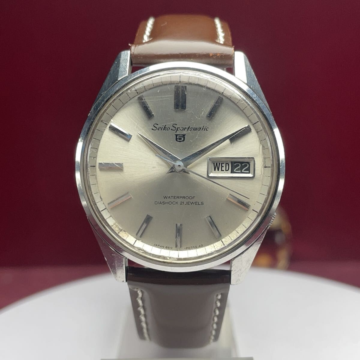 Vintage 1966 SEIKO Sportsmatic 5 6619-8050 Automatic 21J Made in Japan Dolphin