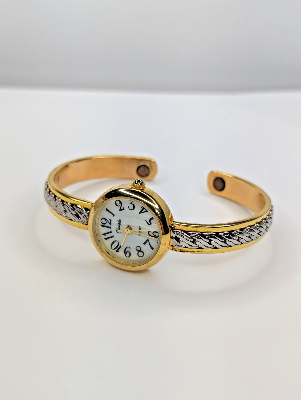 Women’s quartz wristwatch. Xanadu. Working. New battery (Maxell, Japan)