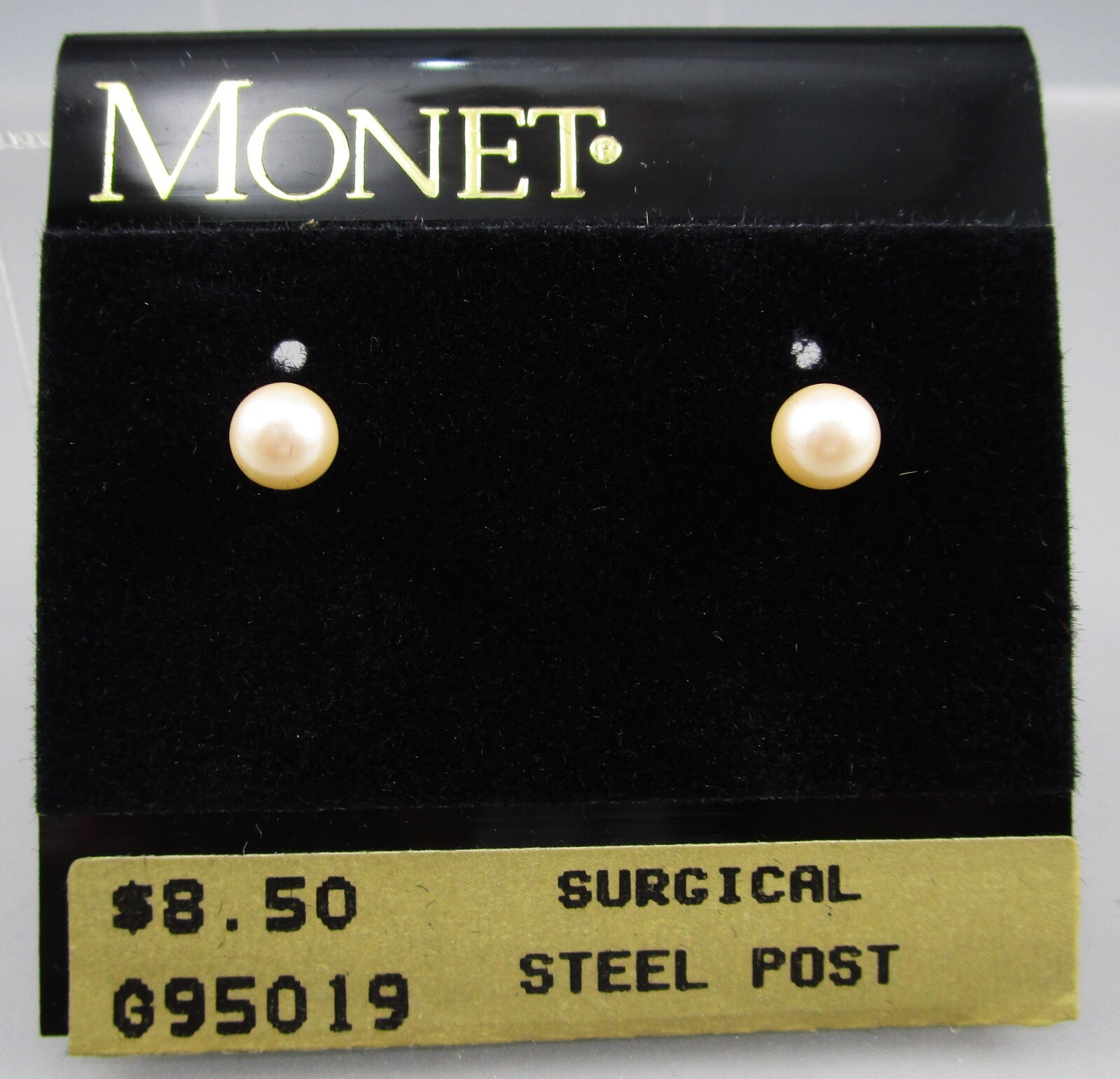 LAST 1 NOS Vintage 90s MONET Gold Tone 4 mm Round Faux Pearl Stud Earrings 78i