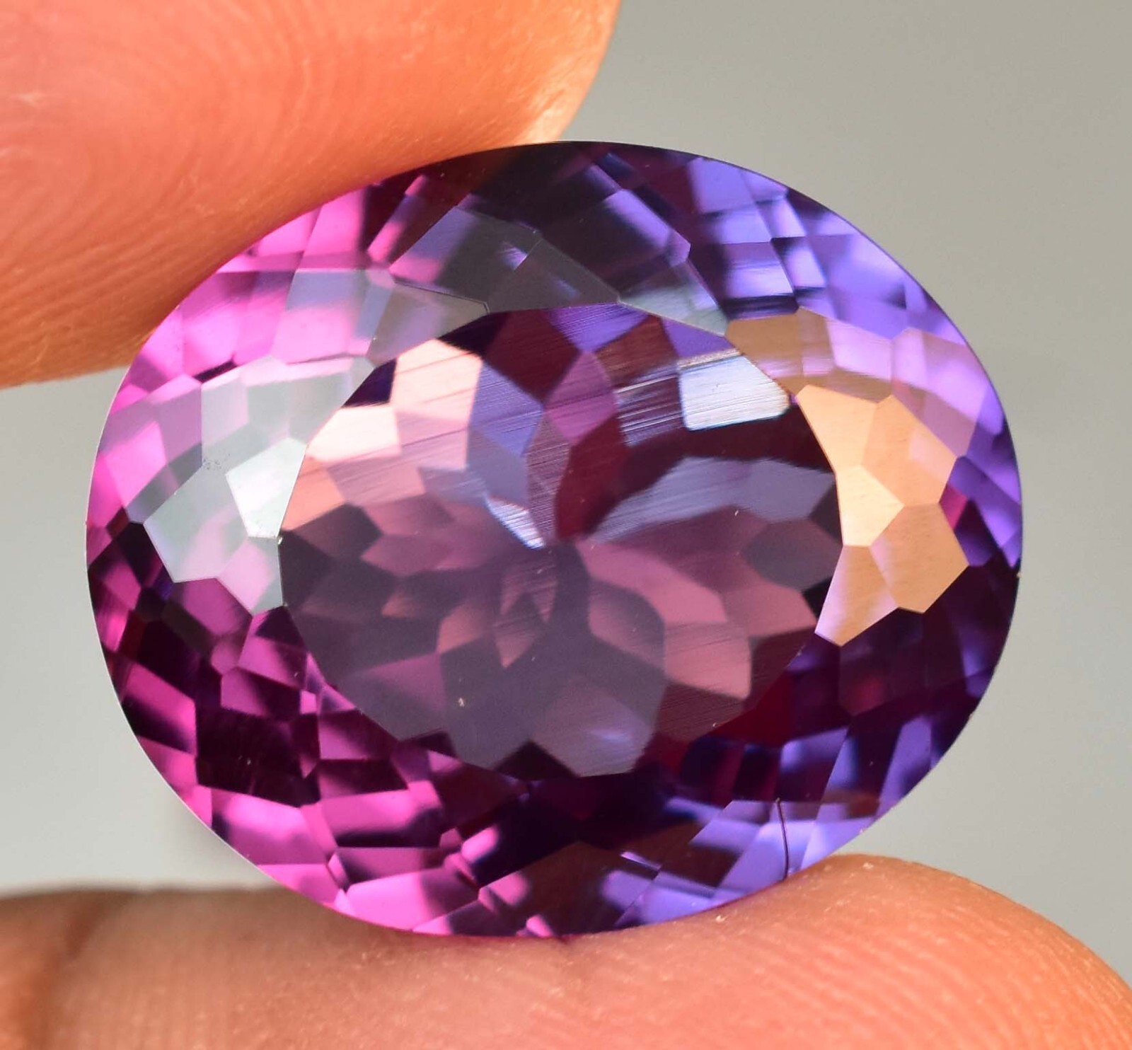 Flawless Natural Color Change Alexandrite 24.90 Ct Certified Oval Loose Gemstone