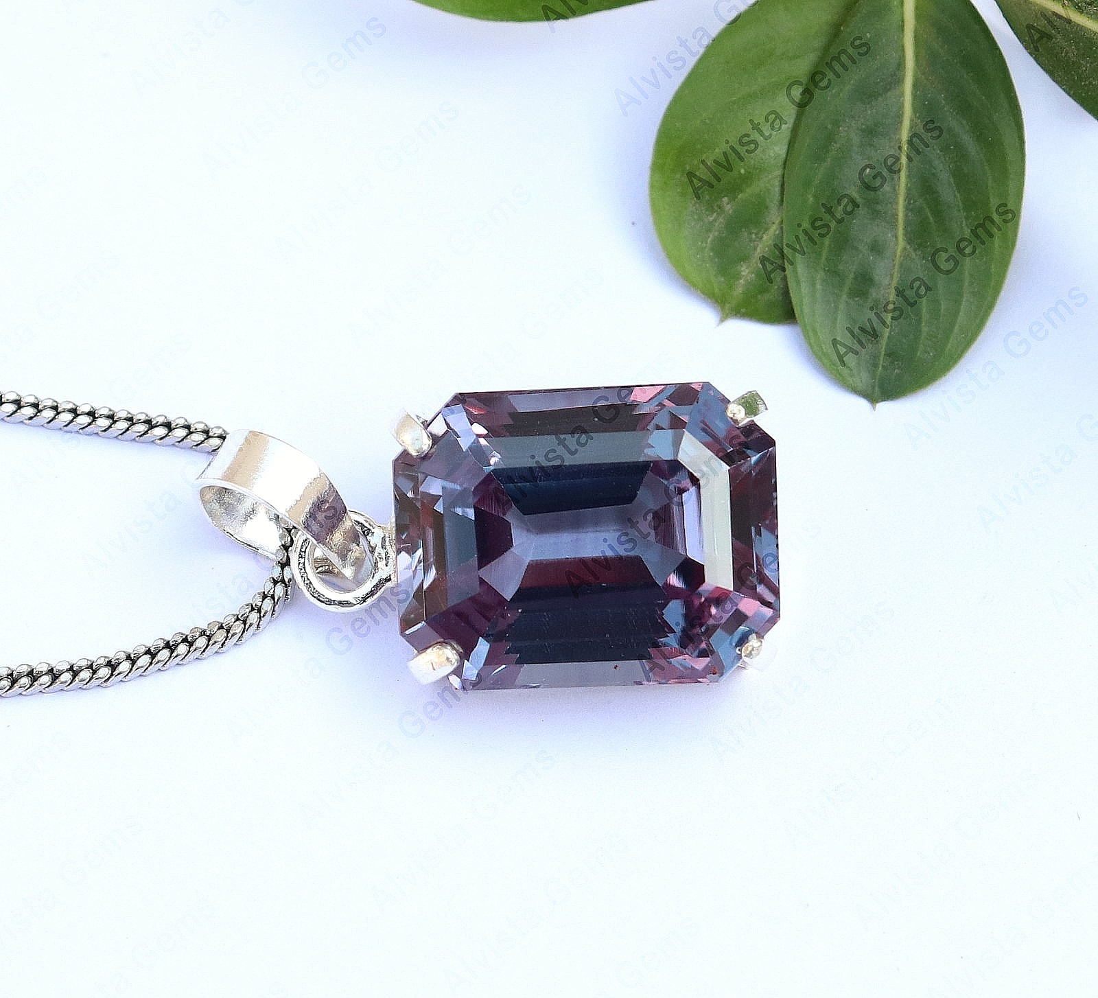 Natural Alexandrite Color Changing Gemstone 925 Sterling Silver Pendant 25.40 Ct