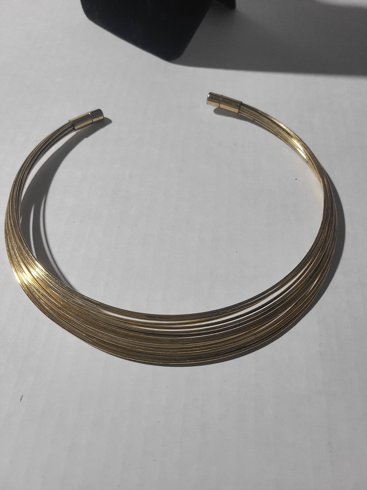Multiple Lightweight Wire Banch Choker Fashionable Gold Brass Necklace