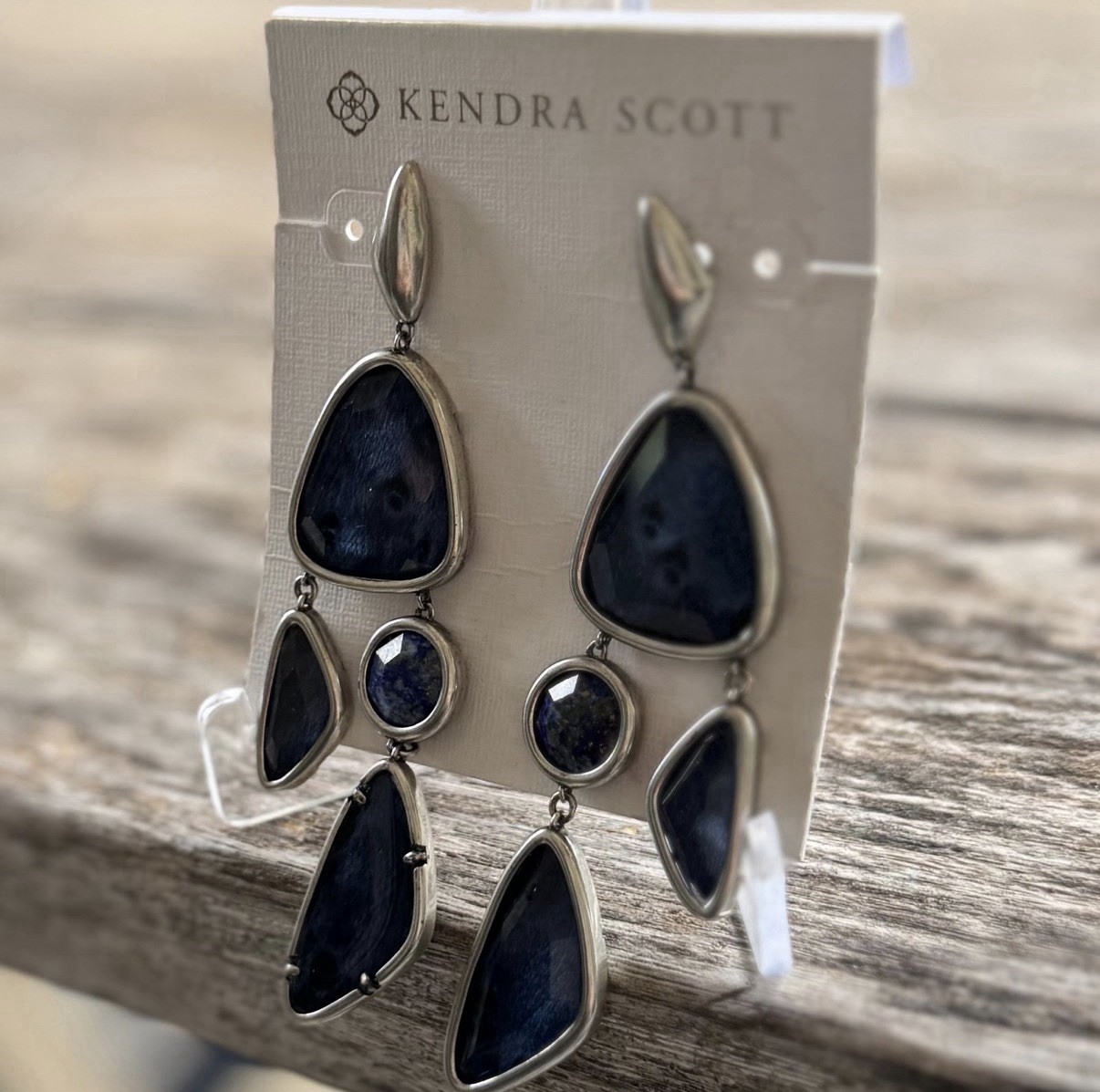 Kendra Scott Margort Vintage Statement Drop Earrings – Silver/Navy Blue