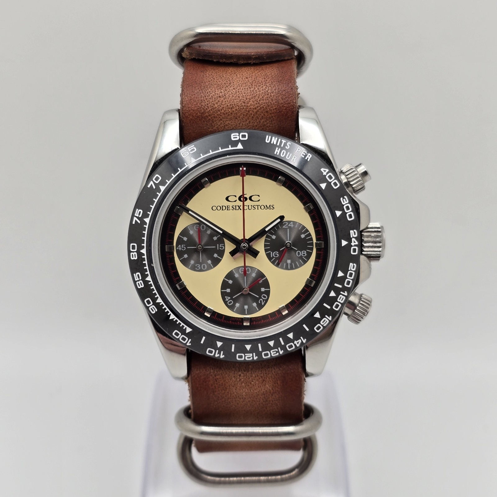 Custom-Built Mecha-Quartz Watch – 40mm “Vintage Newman-Style” Chronograph