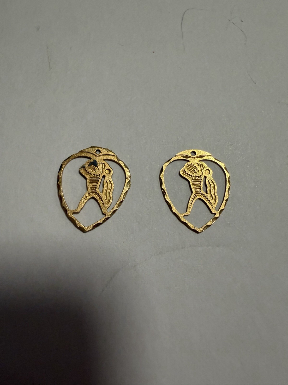 Vintage Zodiac Aquarius Sign Water Bearer Set Of 2 Charm Pendant Gold Tone