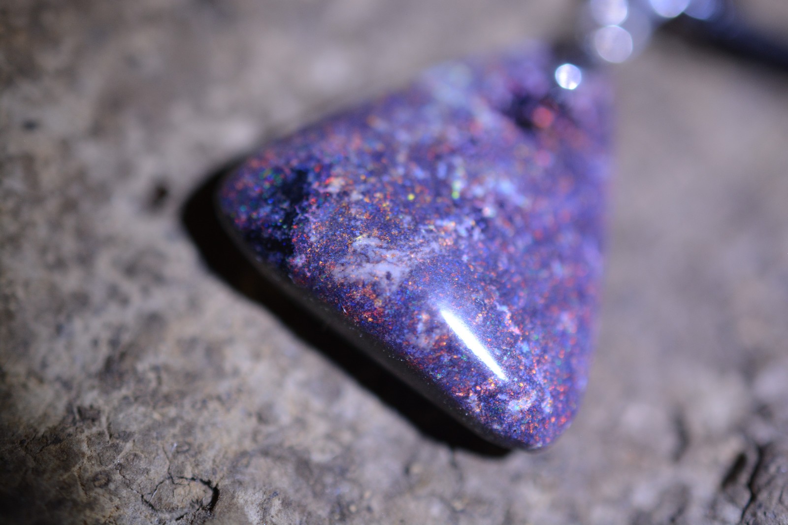 10ct 20x20x5 Mooka Boulder Hard Matrix Opal Necklace AUS