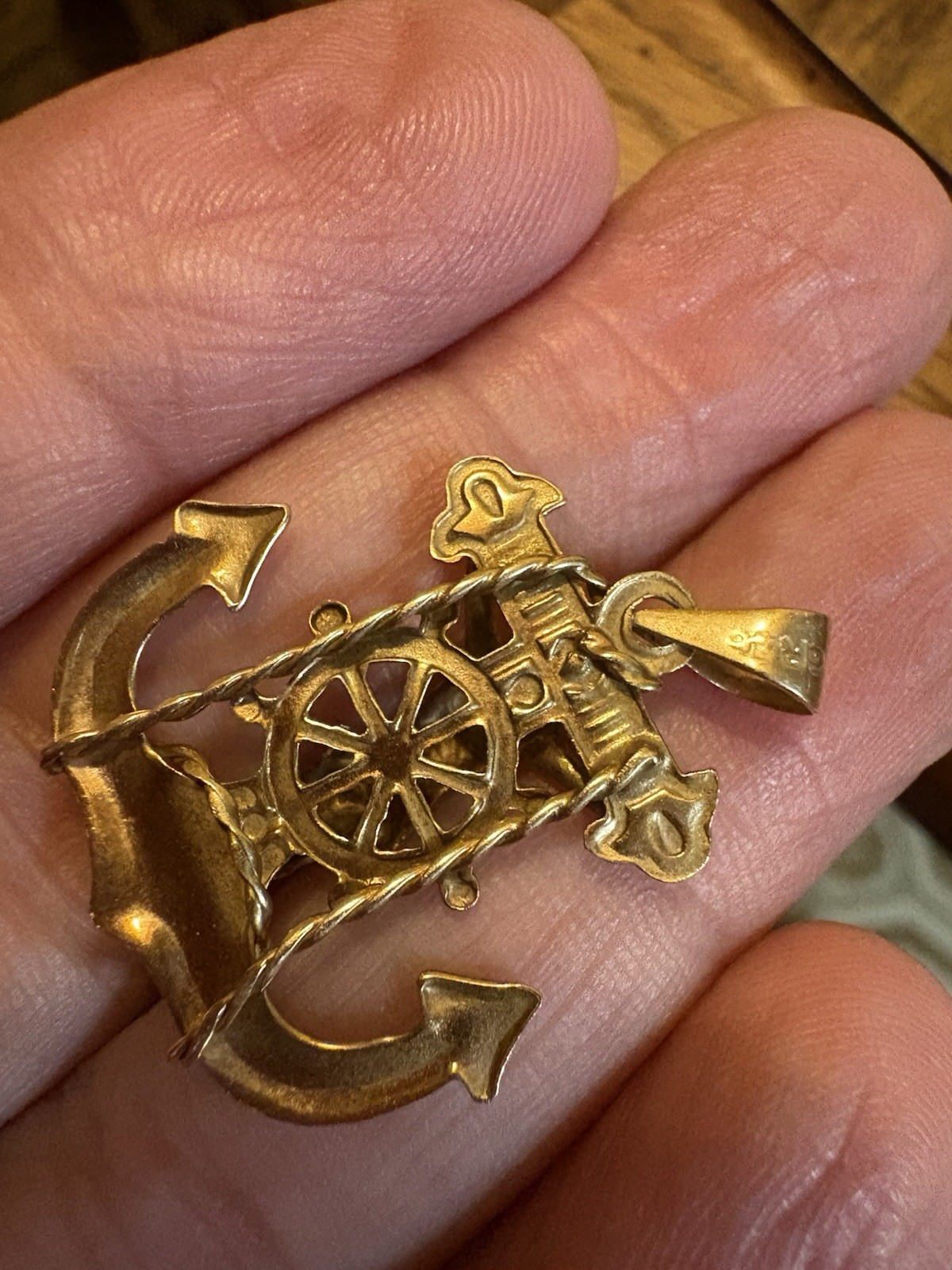 10k Solid Gold Jesus Crusifix Wheel Mariners Anchor Cross Pendant 1.25”