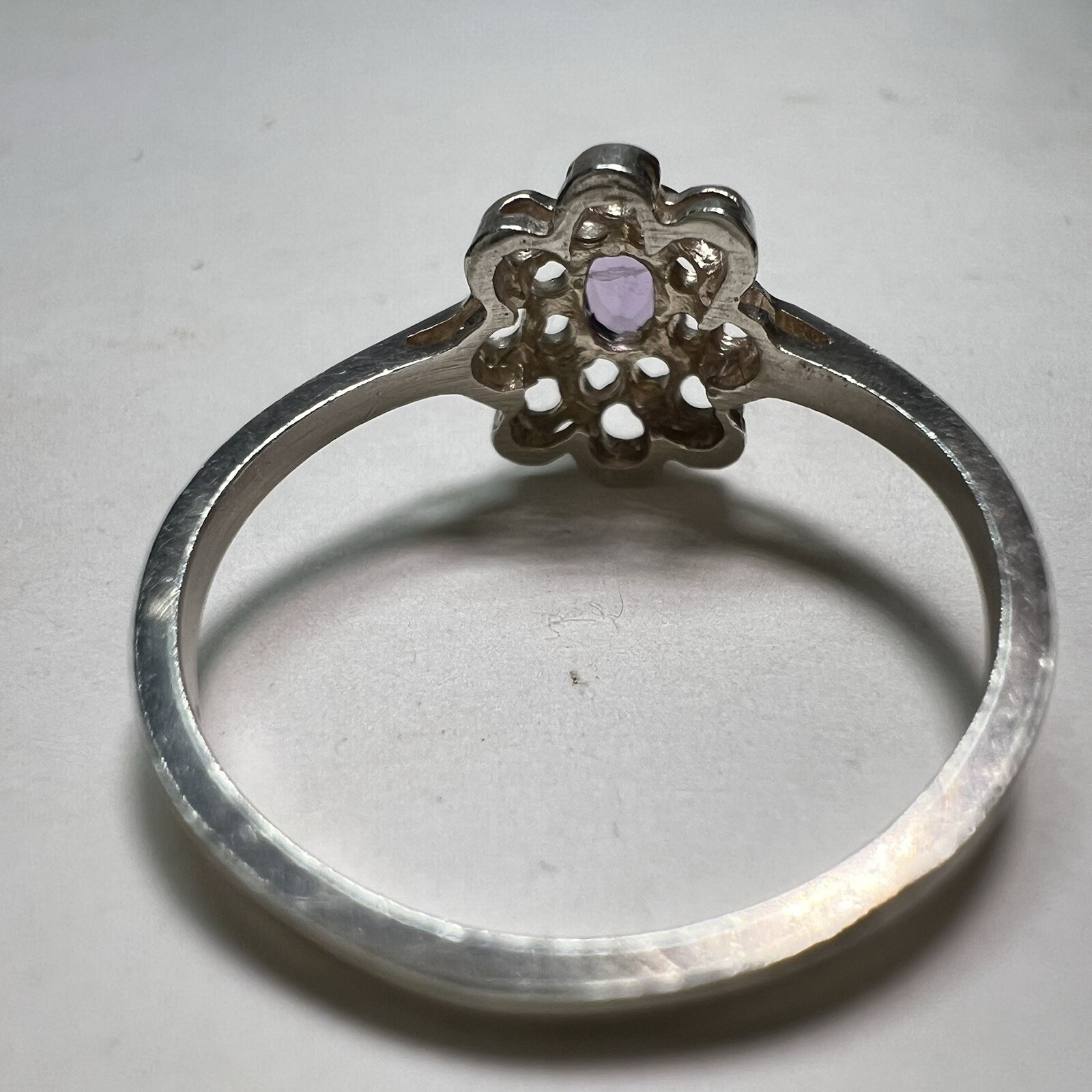 Vintage 925 Sterling Silver Genuine Amethyst Floral Ring 1.95g Sz8