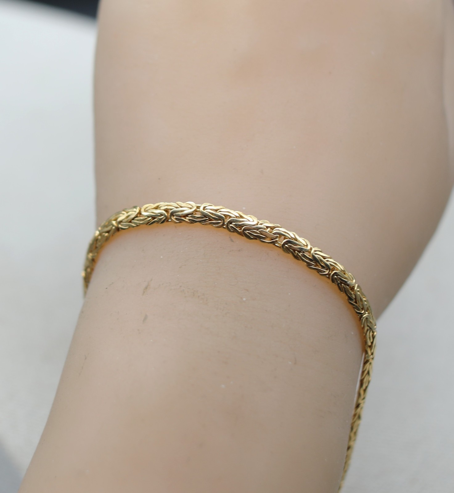 14K 9” Milor Italy Yellow Gold Chain Bracelet 4.1 Gram Lovely & Elegant