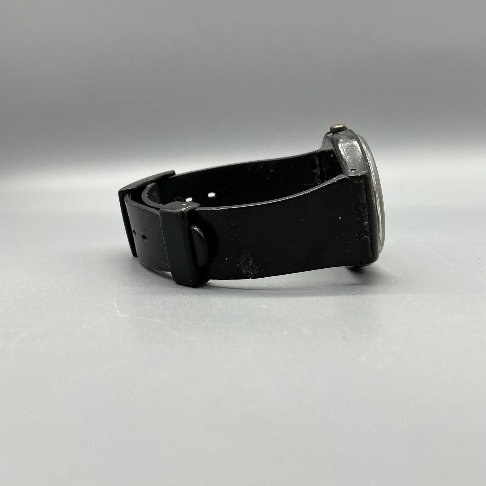 Swatch Lancelot Womens Watch 31mm Geometric Dial GB110 Plastic Swiss New Battery