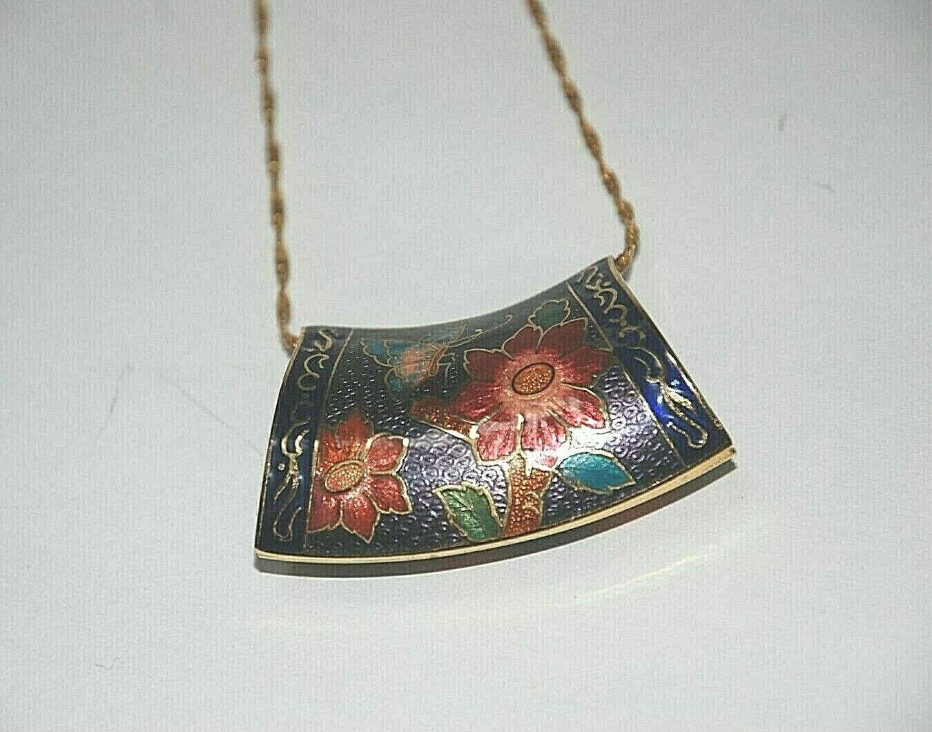 Vintage NAPIER Asian Cloisonne Enamel Women’s Necklace Pendant Chain Gold Filled