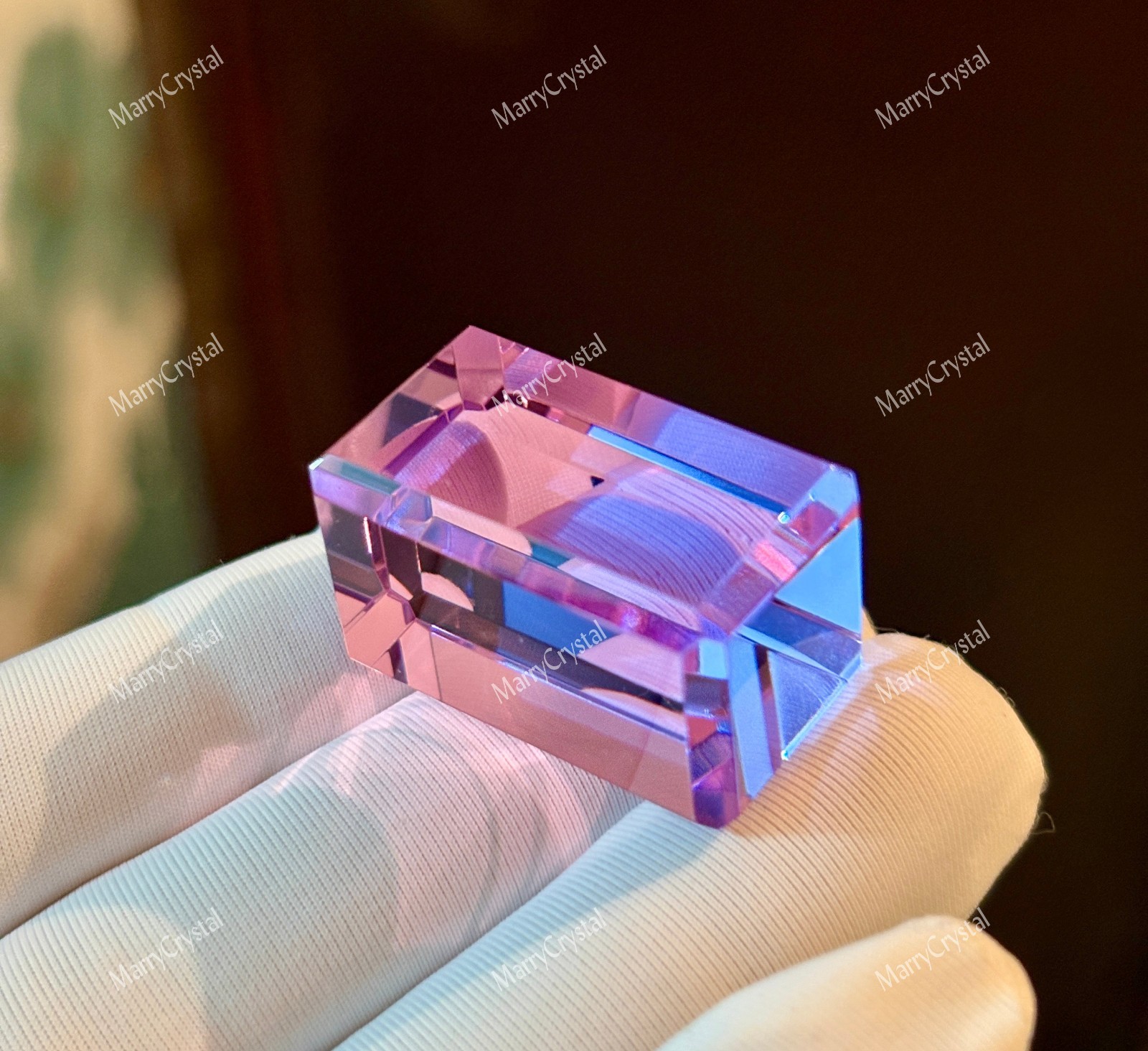 80 Ct 3-Color Change Glass Cube, Purple Blue Grape Juice Loose Gemstone