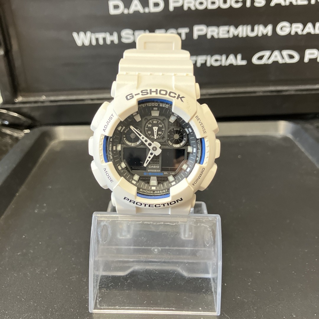 Excellent condition G SHOCK GA 100B White