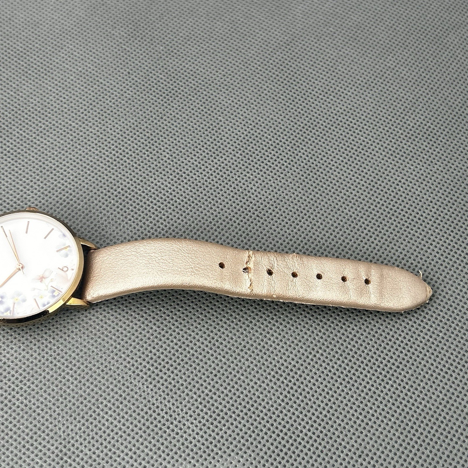 Parfois Womens Watch Rose Gold Leather Floral Dial Round Ladies New Battery