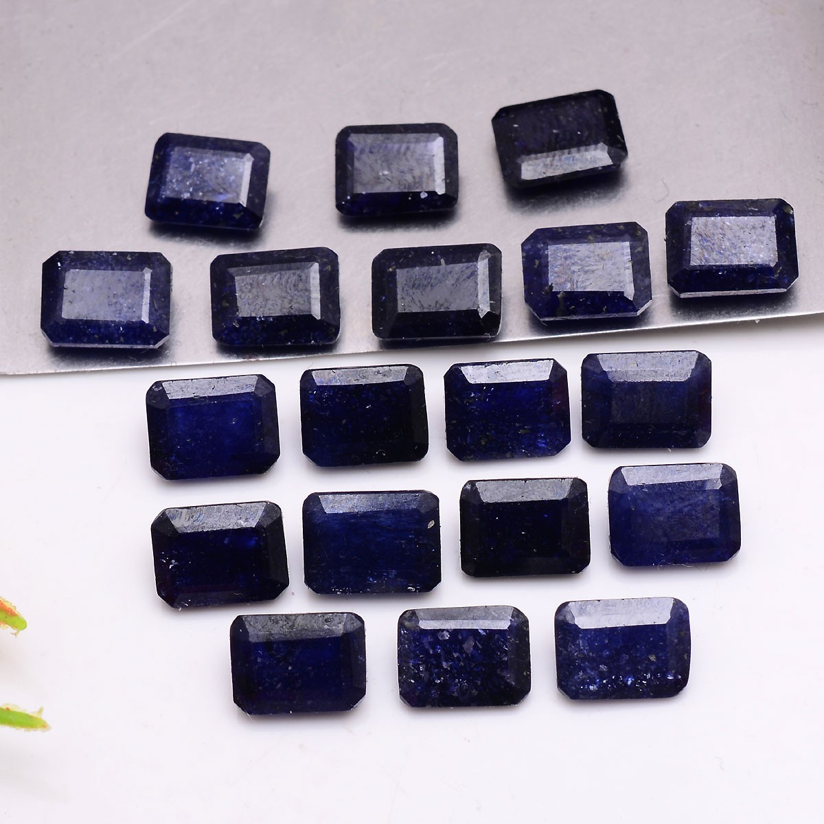 Set Of 19 Pc Natural Blue Sapphire 7.60mm-8.02mm Cushion Cut Loose Gemstones Lot