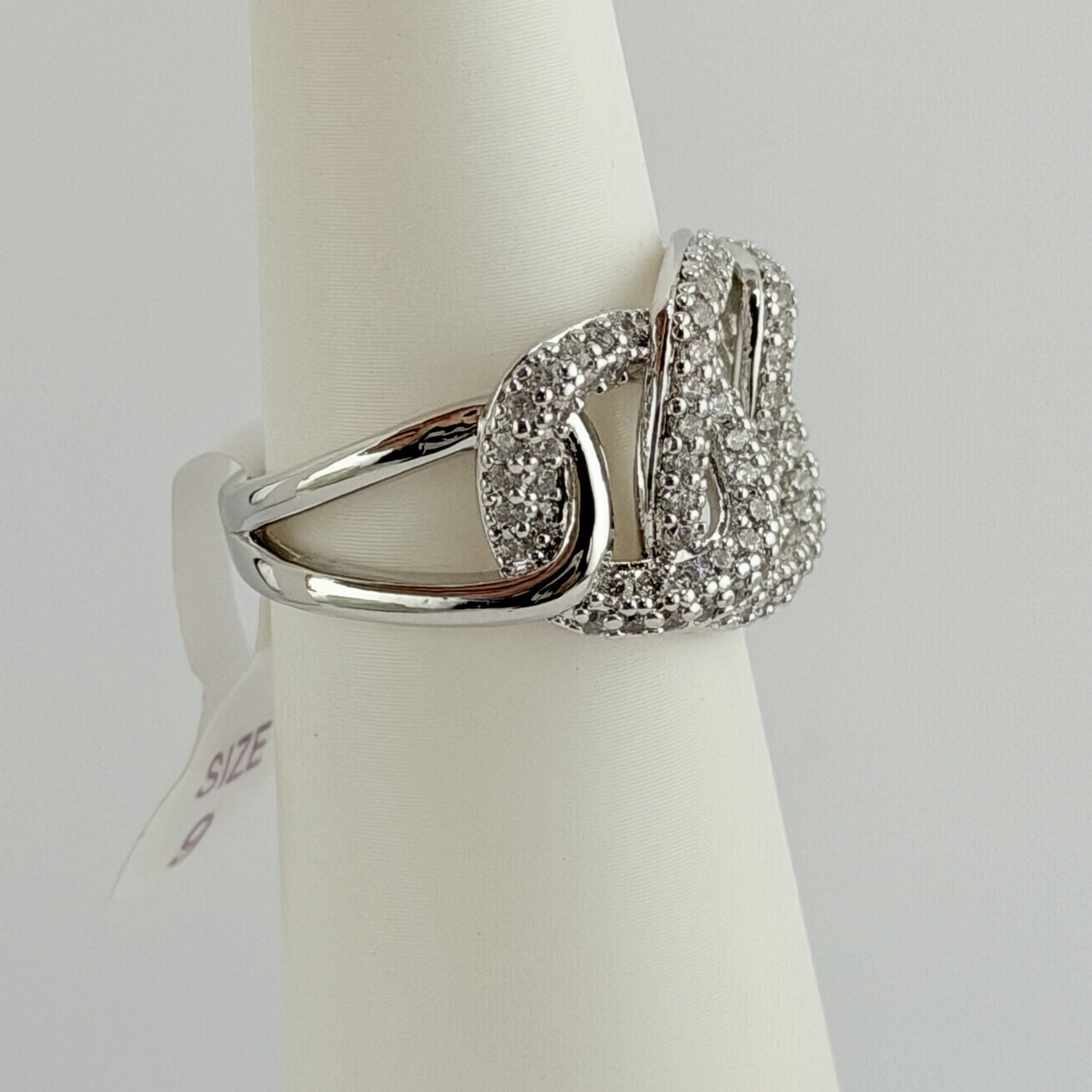 Bomb Party Ring Size 9 “Summer Bliss” Clear Cz on Rhodium Pave Link