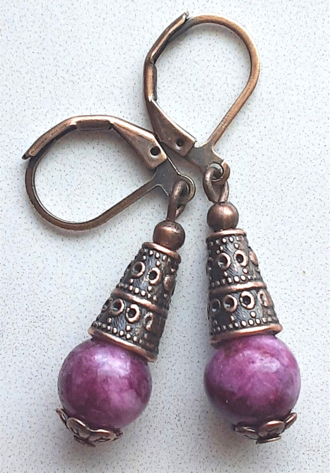 VIOLET MICA JADE CONE earring LEVERBACK SP handcrafted XX