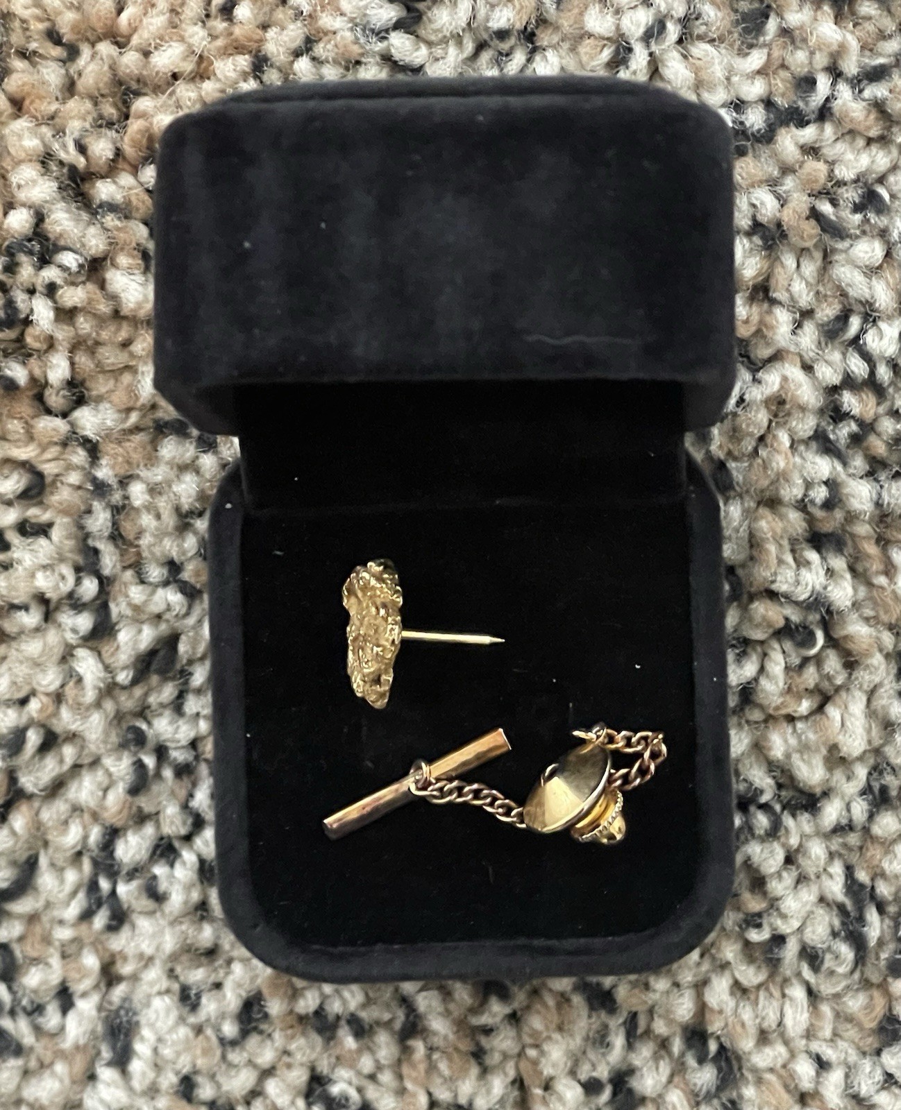 GENUINE YELLOW GOLD NUGGET TIE TACK LAPEL PIN JEWELER TESTED At 10K