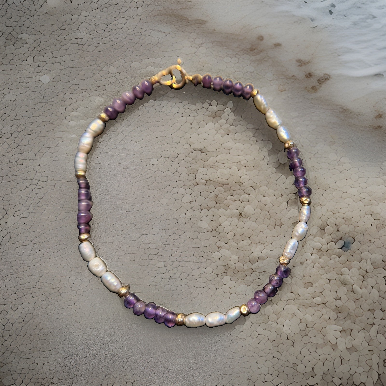 Women’s Bracelet Amethyst Freshwater Pearls 14K Gold Beads And Clasp 7.25 in
