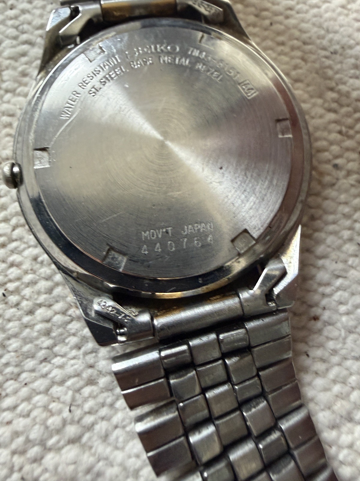 Seiko 7N43-8151 Quartz Watch Vintage 2 Tone, Day/Date Black Dial New Battery