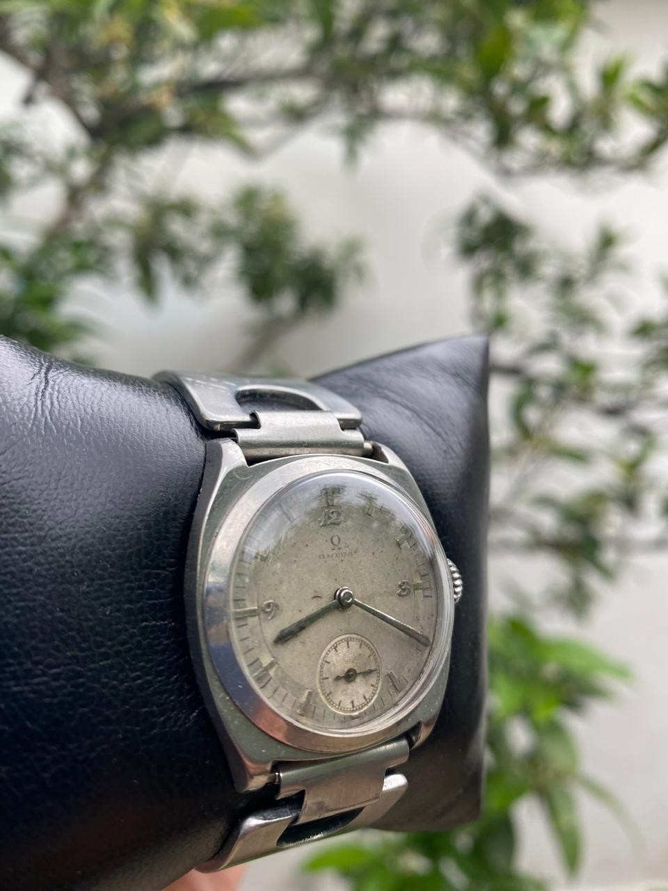 Rare 1930s Men’s Omega 15 Jewels Swiss Made Mechanical Cushion 30mm Watch