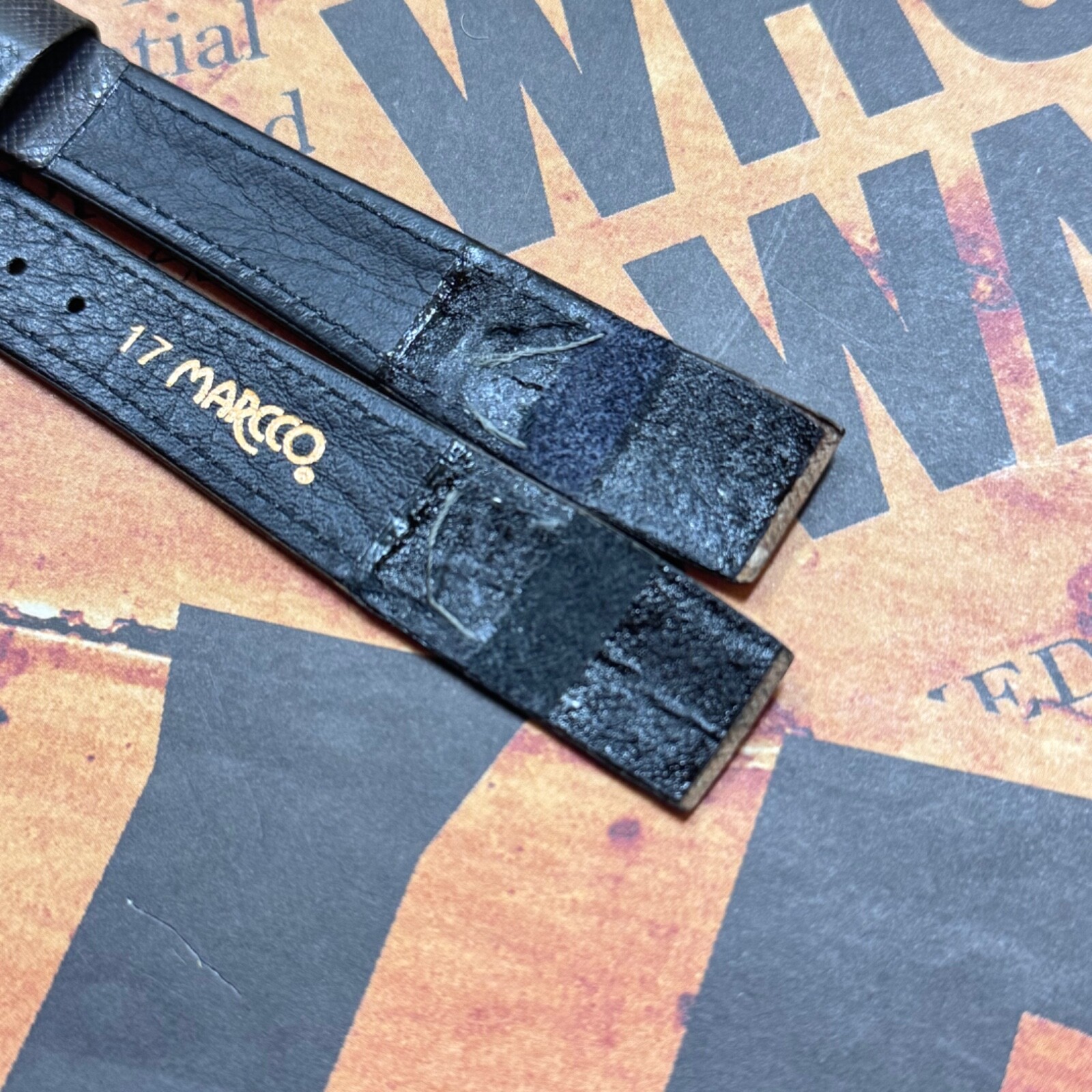 Single keeper grey stitched leather 17mm open-ended vintage watch strap NOS