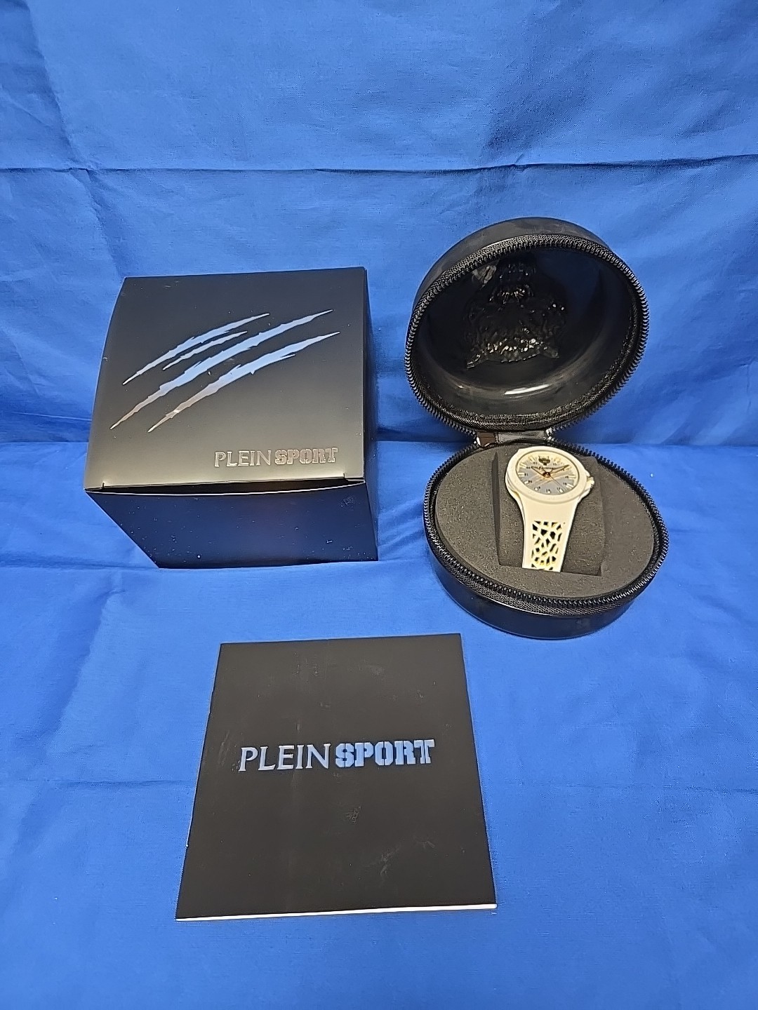 Plein Sport Watch Thunderstorm Silicone Strap White 10.8mm Water Resistant 5 ATM
